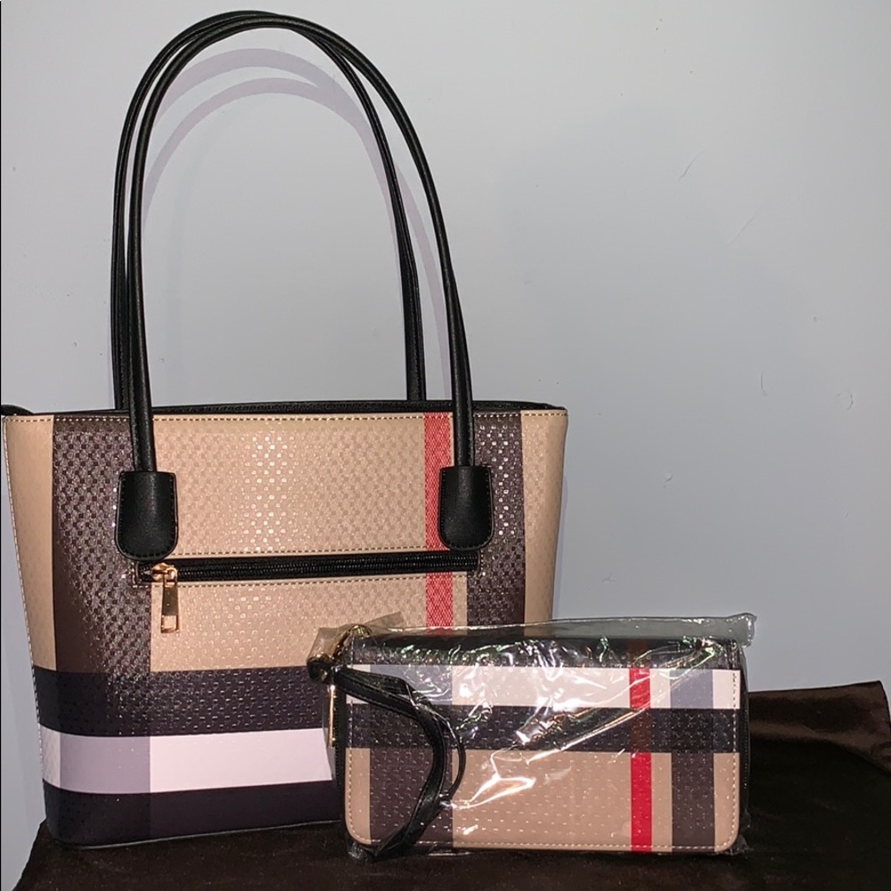 Basic Plaid Handbag with Matching Clutch